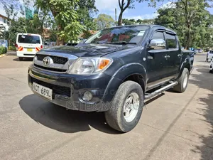 Toyota Hilux 2011 Black
