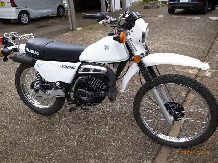 Suzuki 2012 White