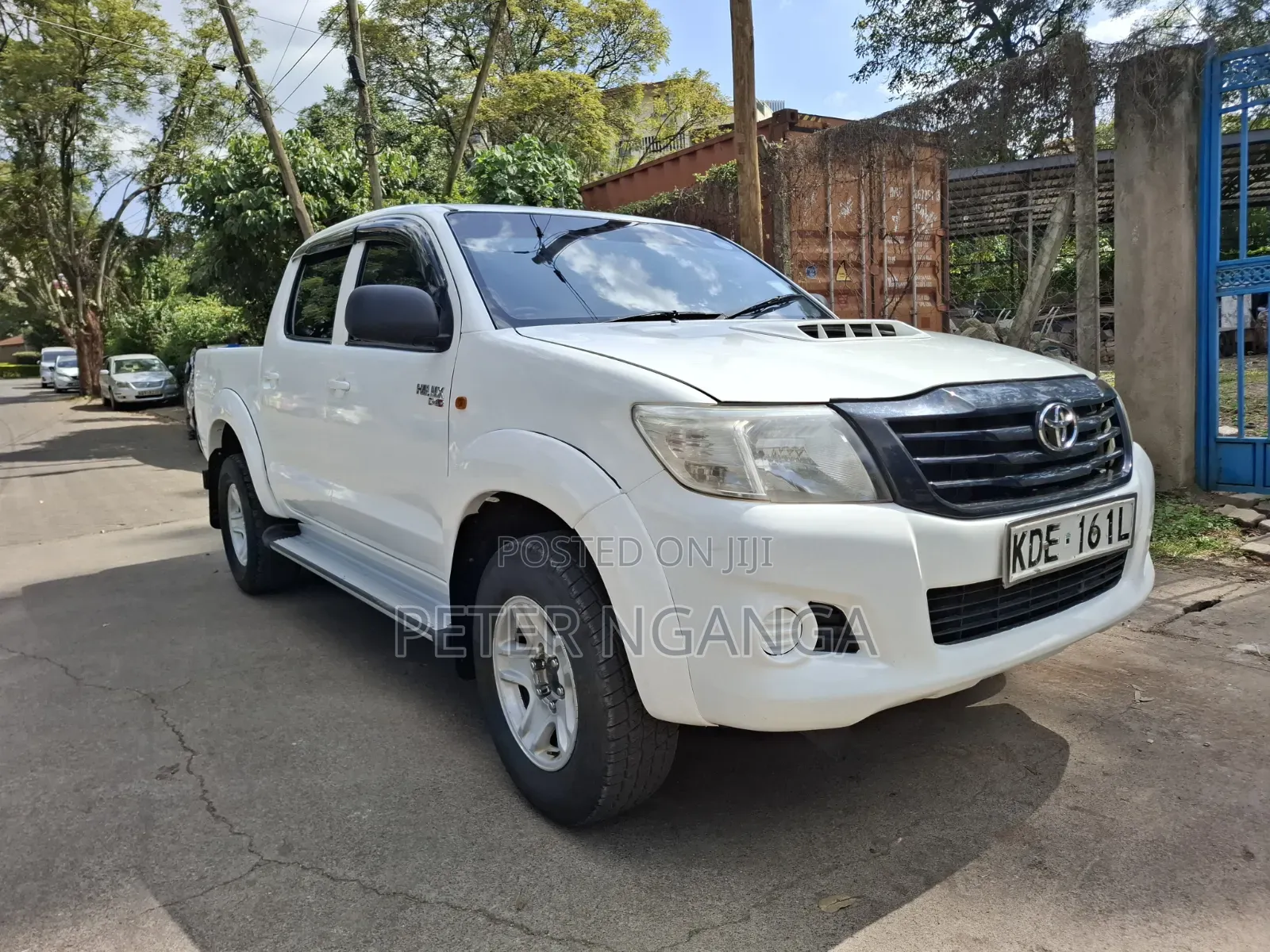 Toyota Hilux 2014 White