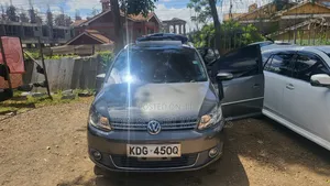 Volkswagen Touran 2016 Gray