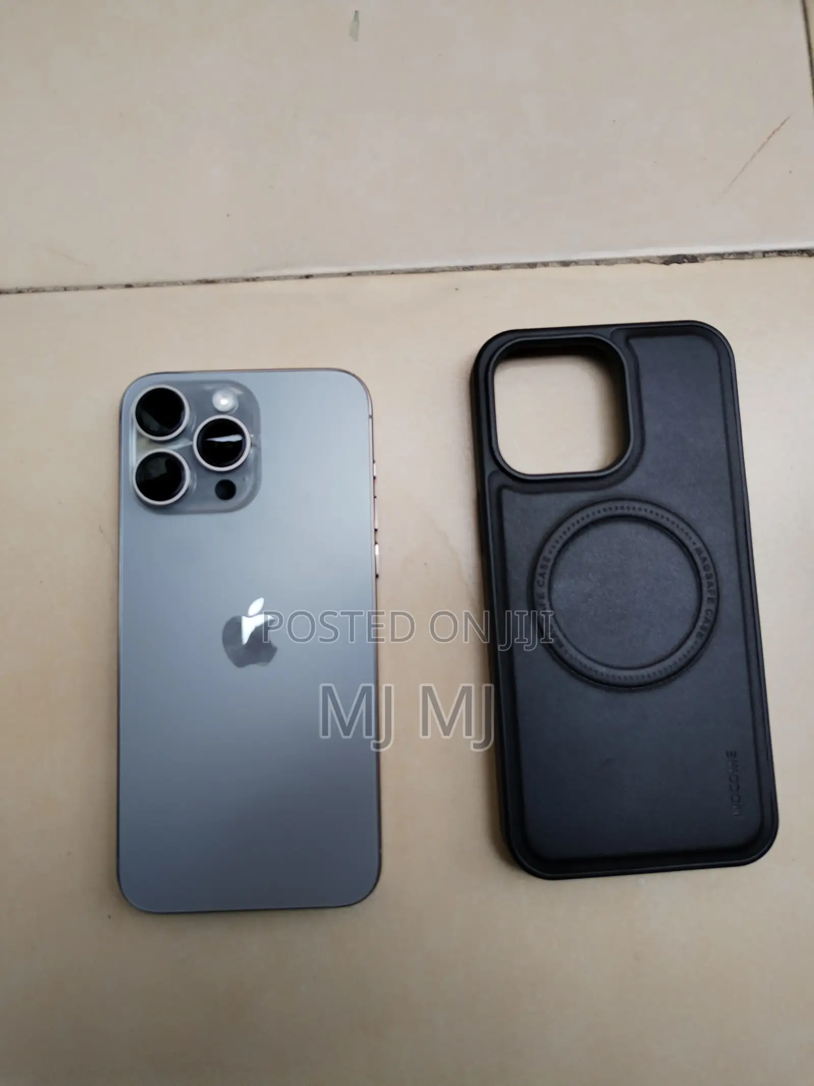 Apple iPhone 15 Pro Max 256 GB Silver