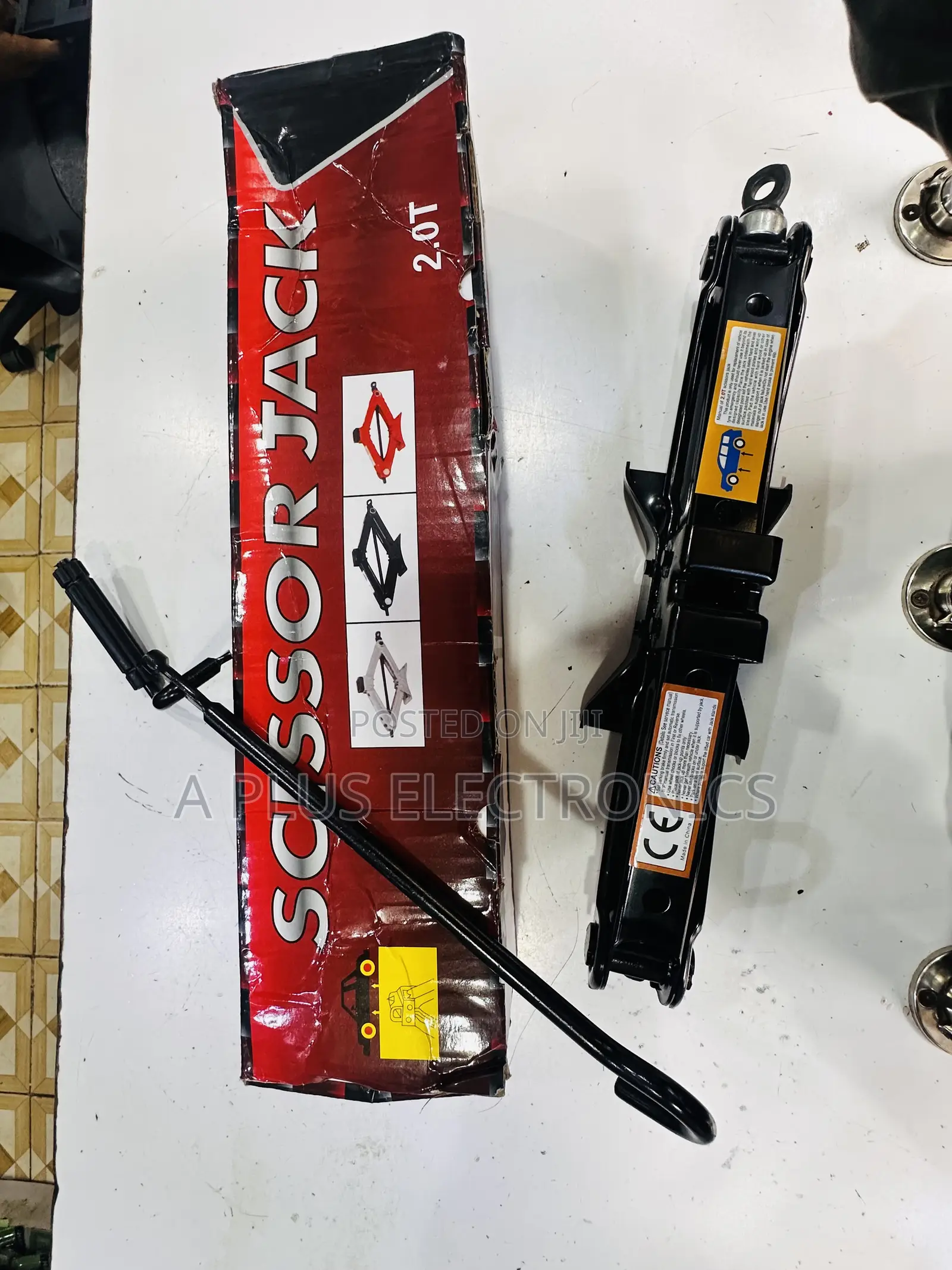 2t Scissor Jack Heavy Duty Car Lift for Emergency Use