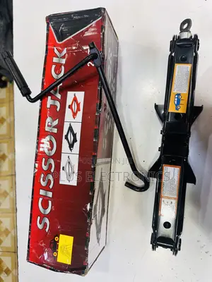 2t Scissor Jack Heavy Duty Car Lift for Emergency Use