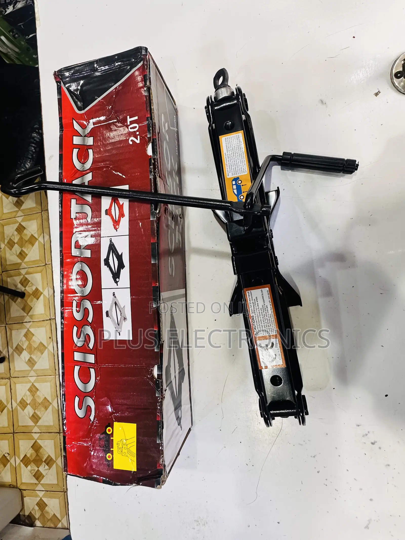 2t Scissor Jack Durable Car Lifting Jack for Roadside Emergencies