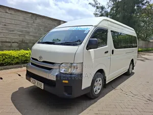 Toyota HiAce 2025 Beige
