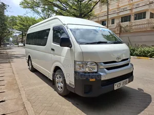 Toyota HiAce 2025 Beige
