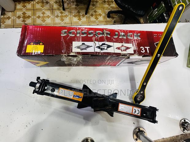 3t Scissor Jack Strong Portable Tire Changing Jack - thumbnail 3