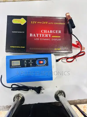 Battery Charger 12/24a V10a – Heavy Duty Fast Charging