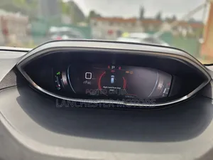 Peugeot 2008 2018 White
