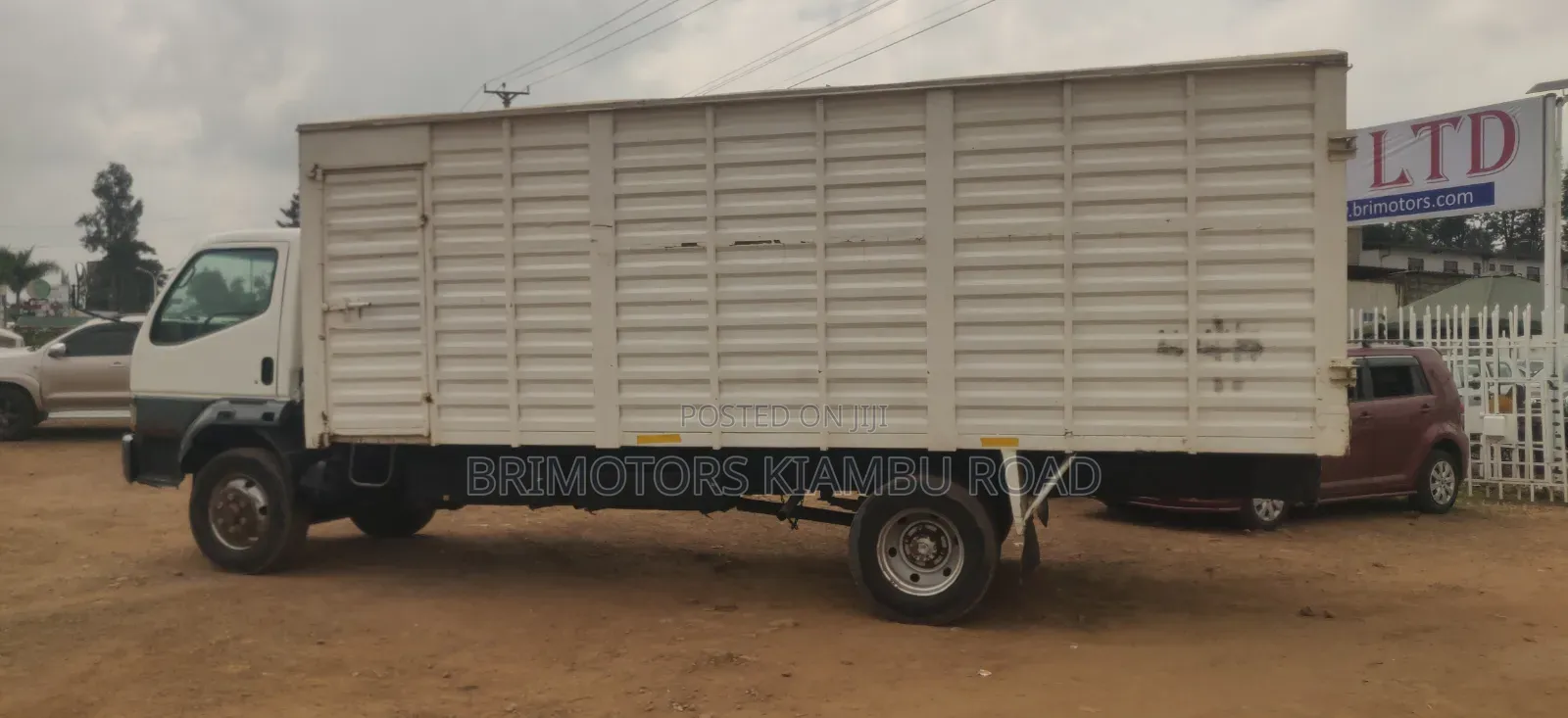 Mitsubishi Fh215 2016 Model