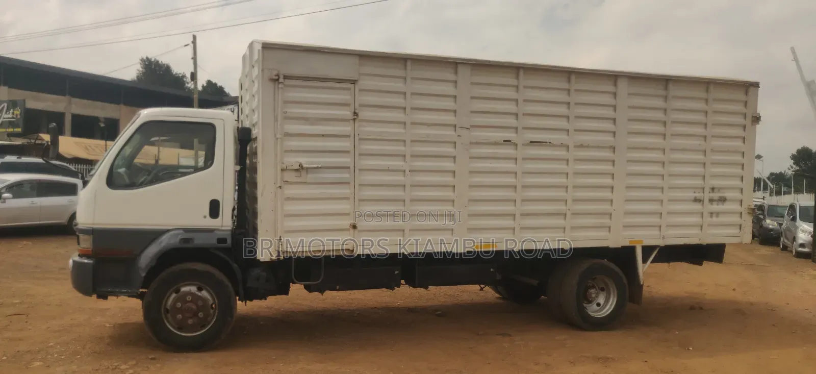 Mitsubishi Fh215 2016 Model
