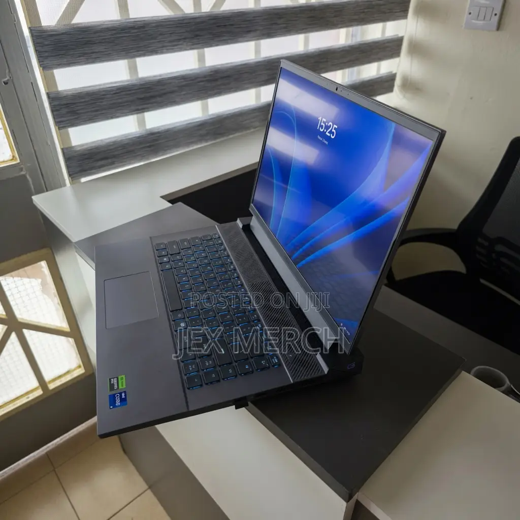 Laptop Dell G16 7630 16GB Intel Core Ultra 9 SSD 1T