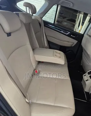 Subaru Outback 2019 Brown