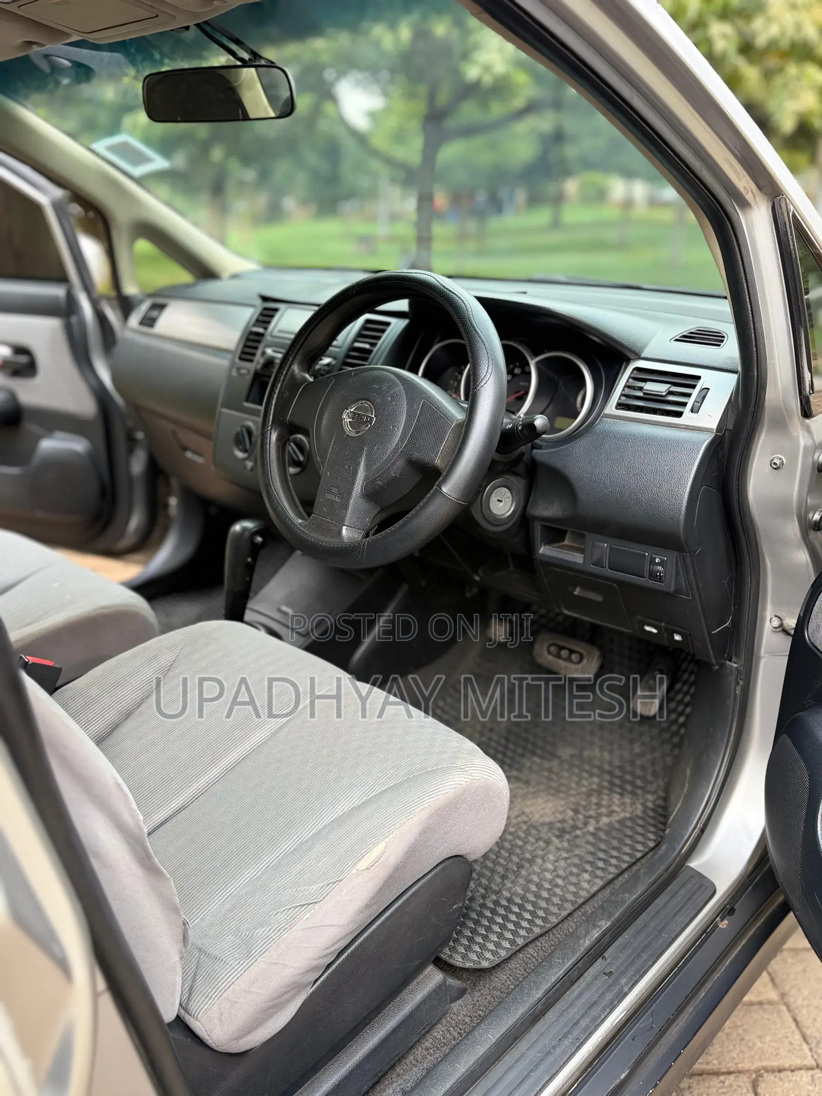 Nissan Tiida 2008 Gray
