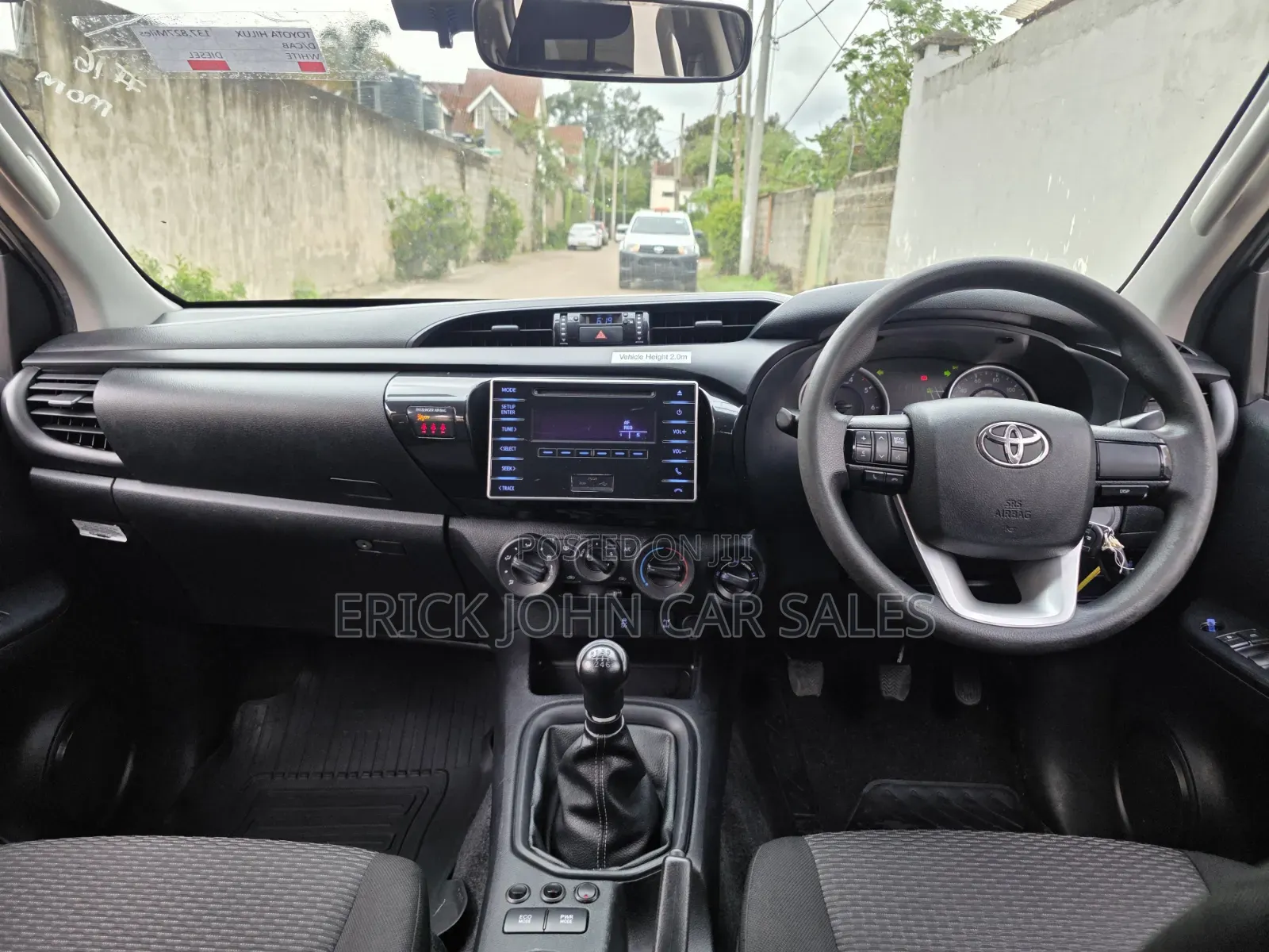 Toyota Hilux Revo Double Cab Deisel 2.4 AWD 2019 White
