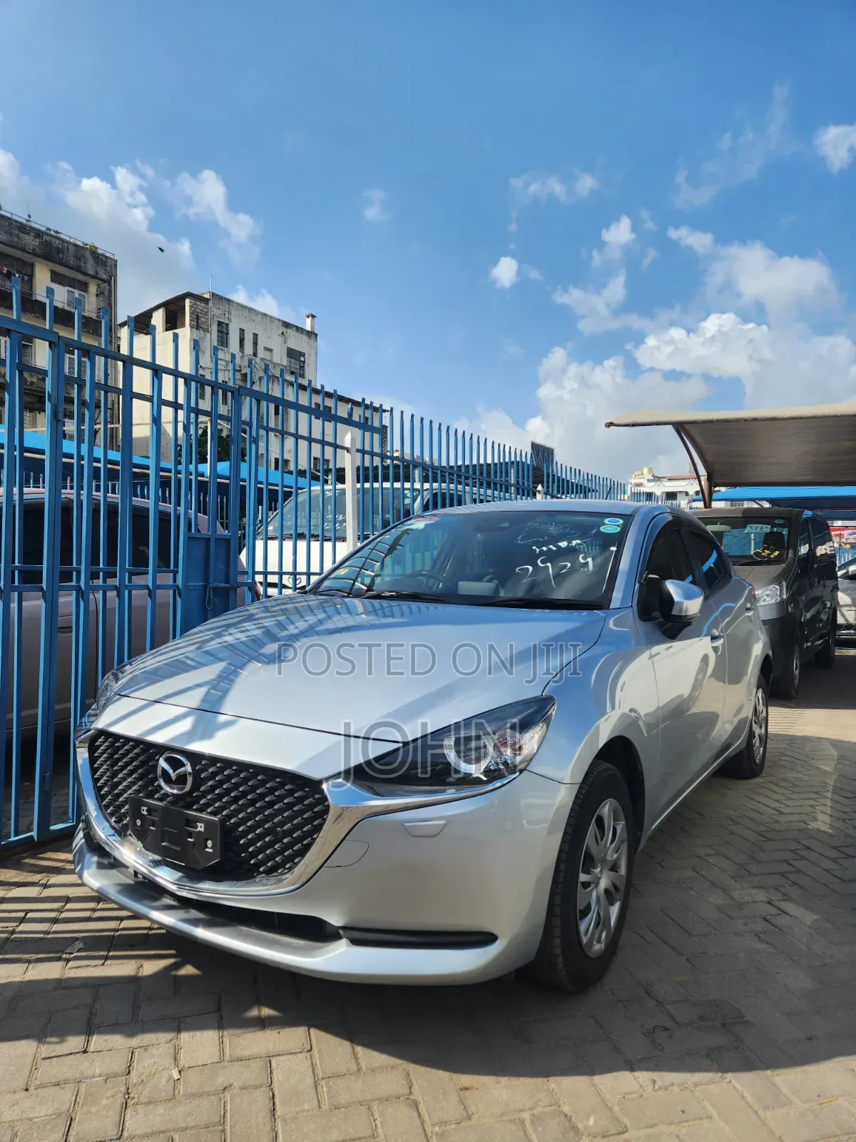 Mazda 2 2019 Silver