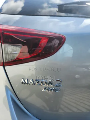 Mazda 2 2019 Silver