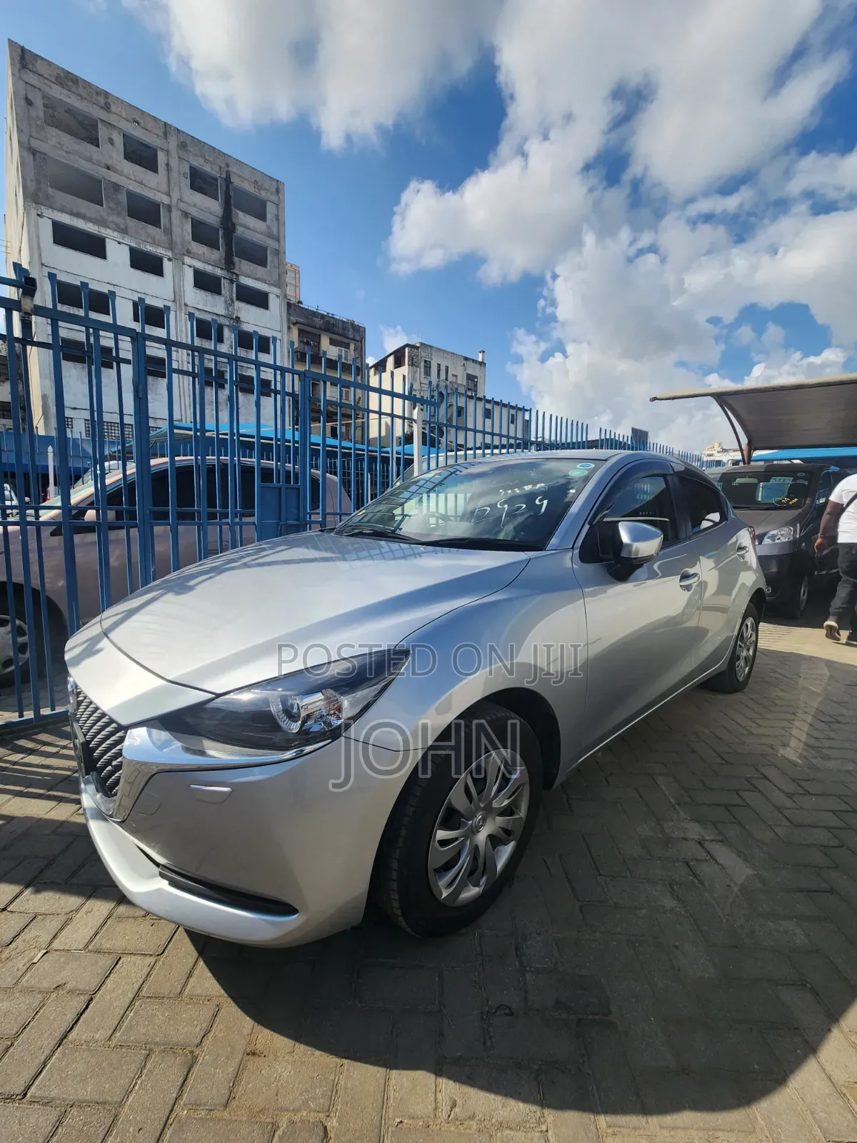 Mazda 2 2019 Silver