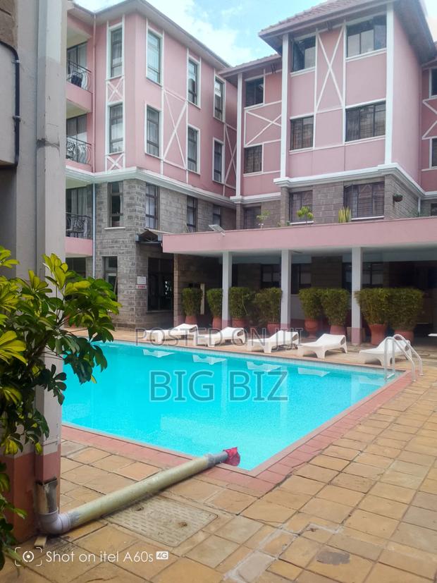 Furnished 1bdrm Apartment in 1/2 Pool, Gym, 24Hr, Valley Arcade