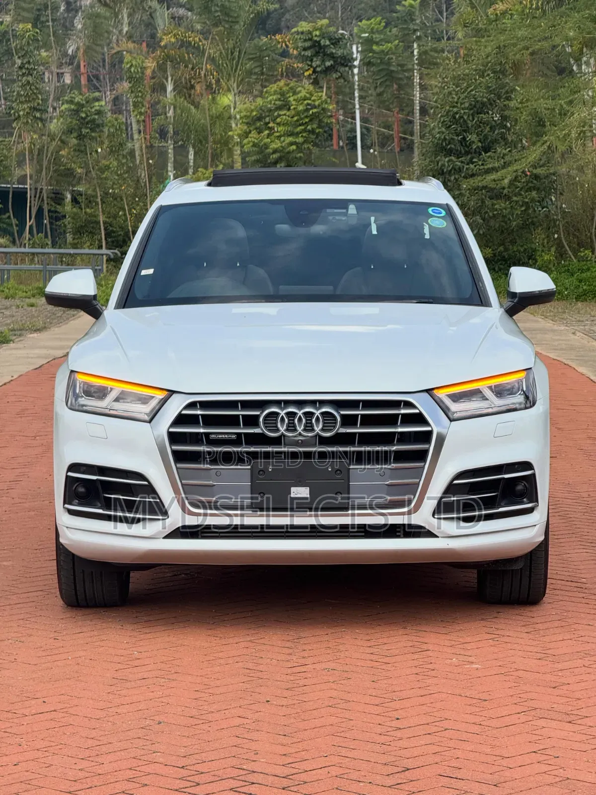 Audi Q5 45 Premium AWD quattro 2020 White
