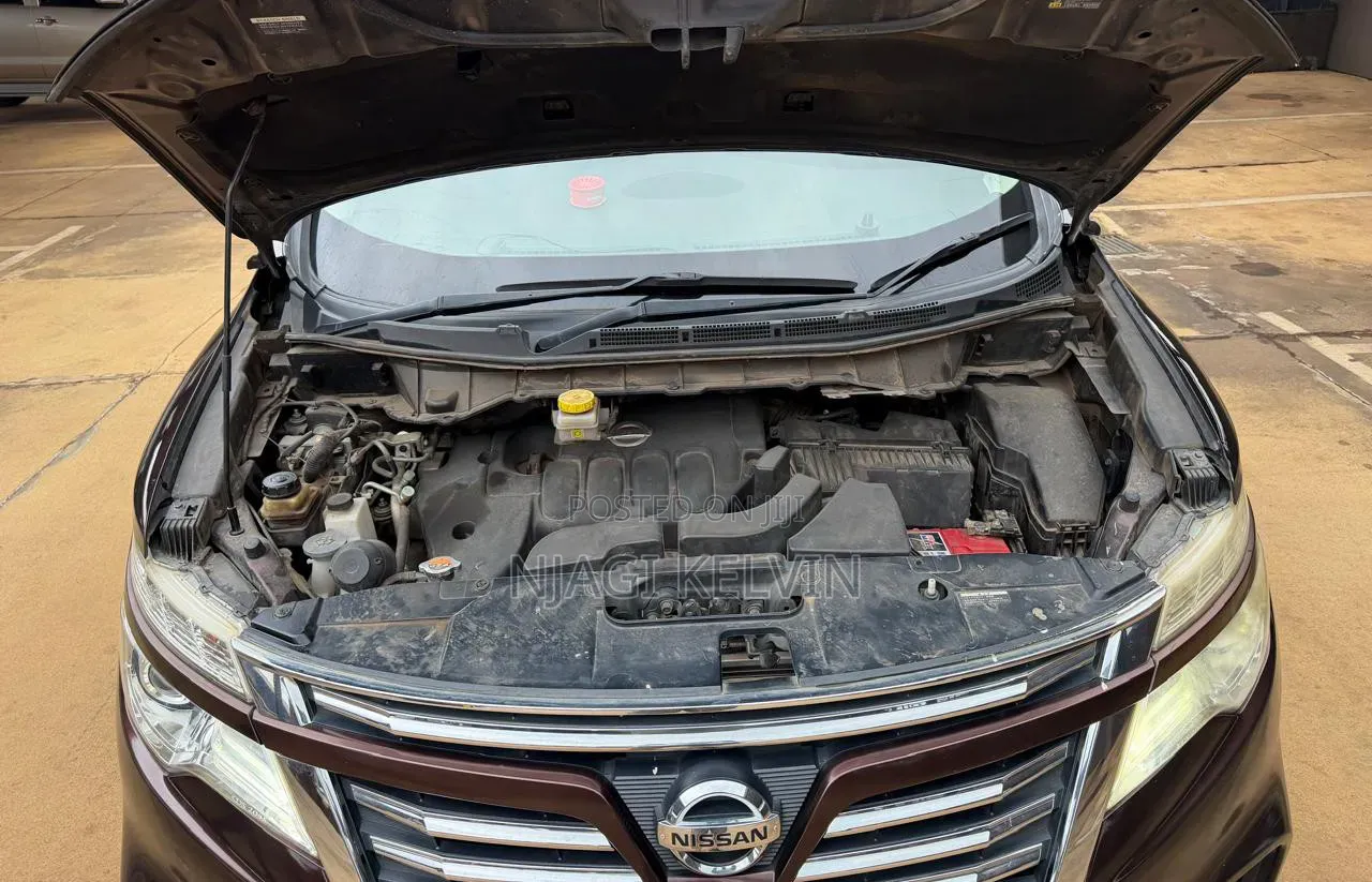 Nissan Elgrand 2017 Burgundy
