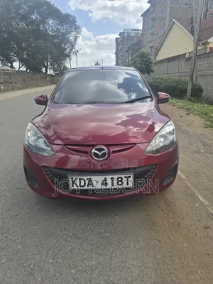 Mazda Demio 2013 Maroon