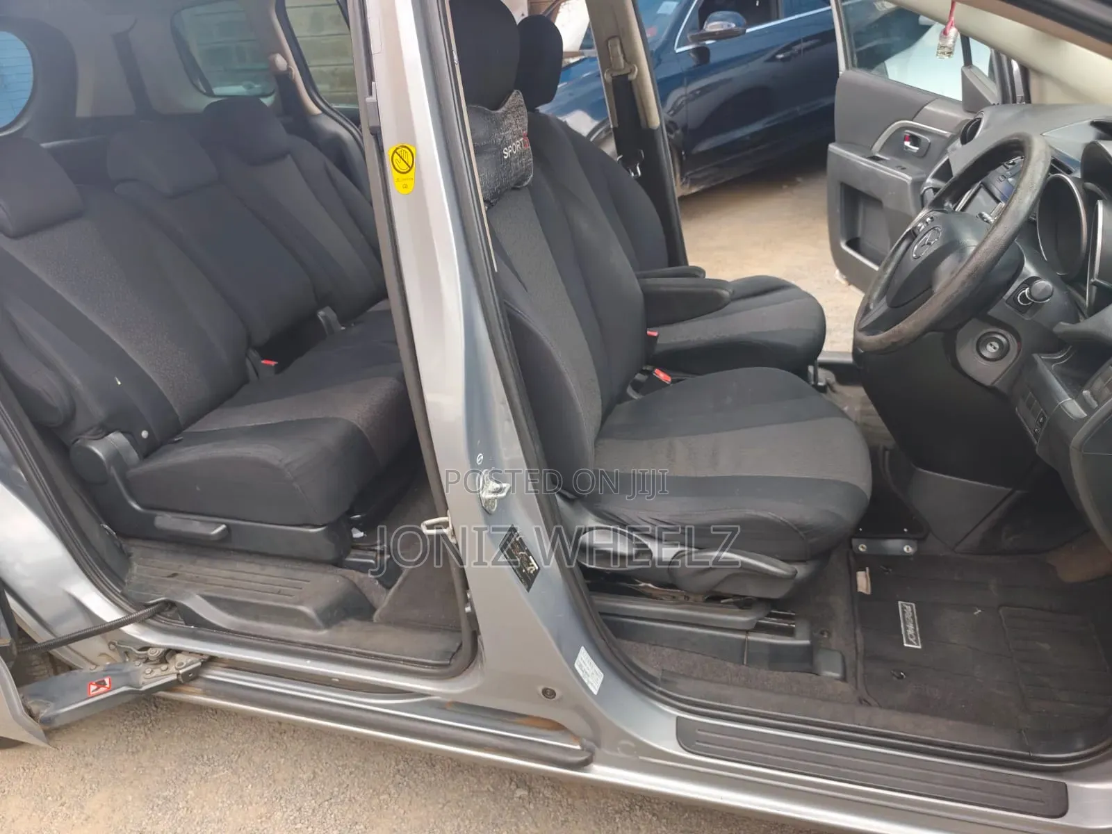 Mazda Premacy 2010 Gray