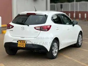 Mazda Demio 2016 White