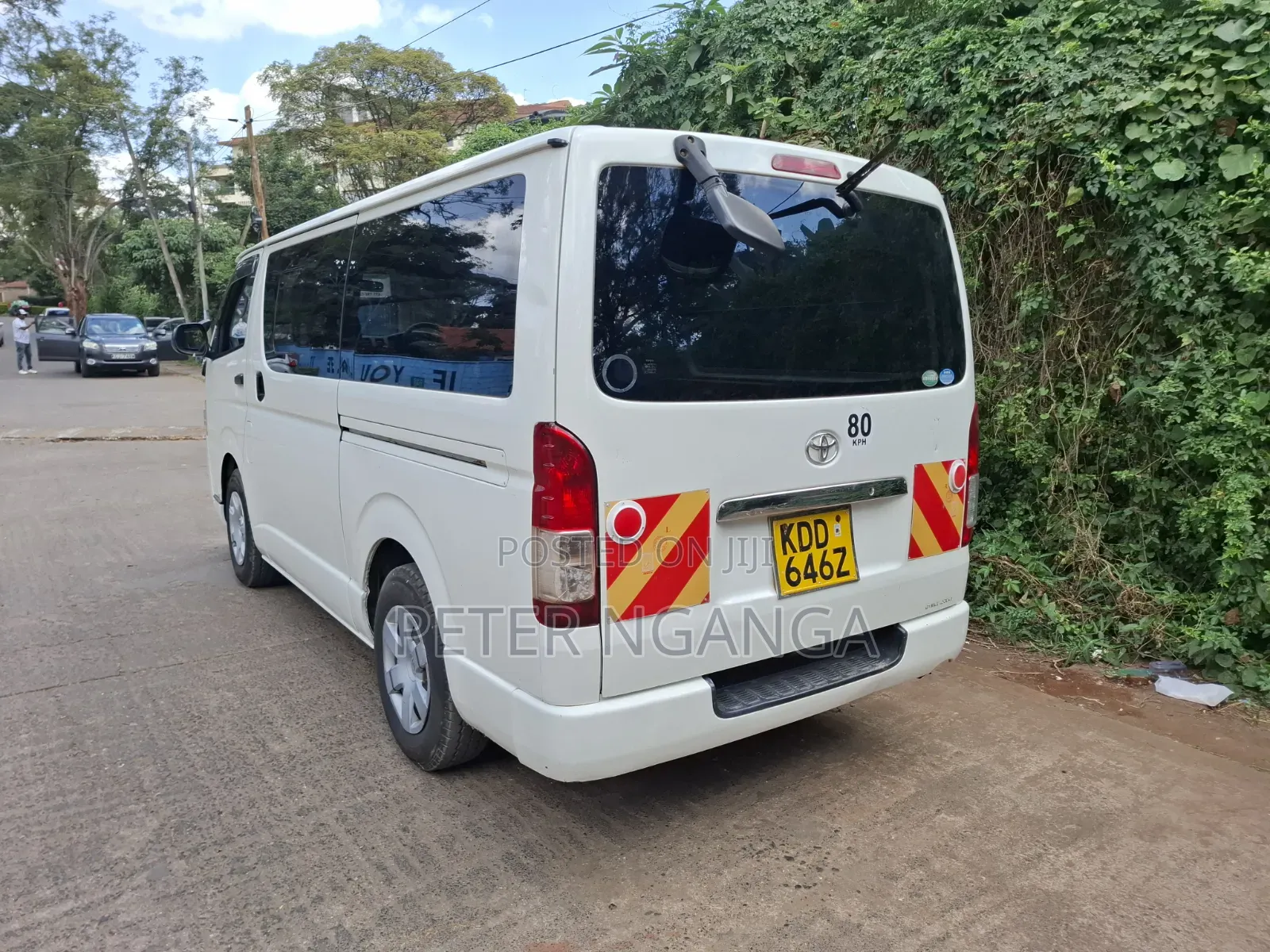 Toyota HiAce 2014 White