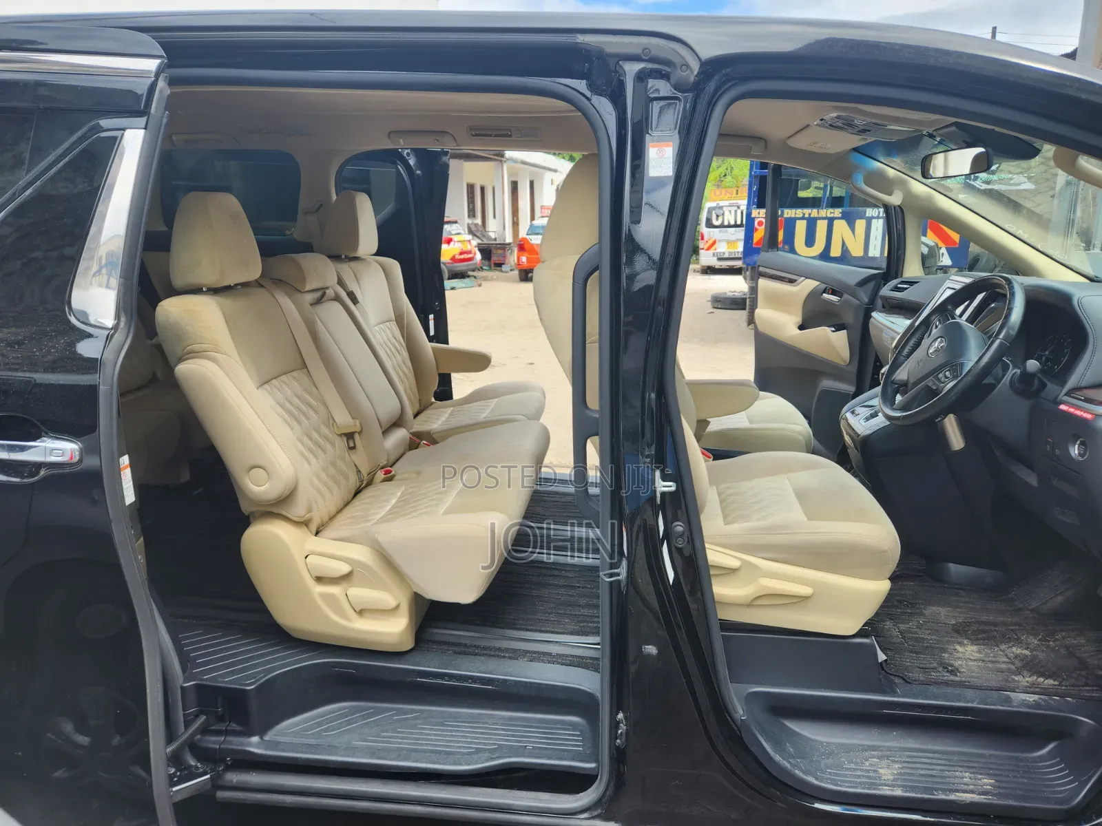 Toyota Alphard 2019 Black