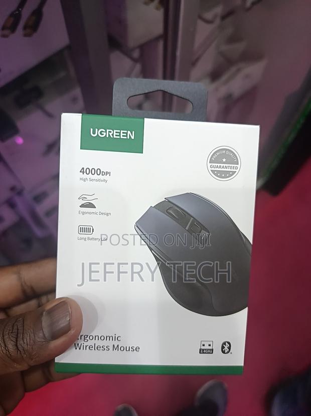 Ugreen Ergonomic Wireless Mouse Features 4000 Dpi High Sensitivity
