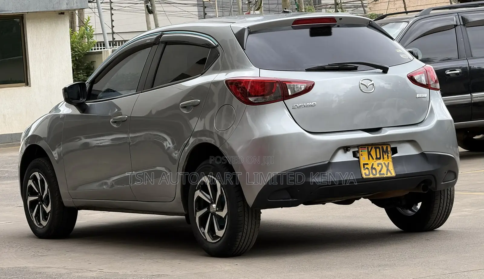 Mazda Demio 2016 Silver