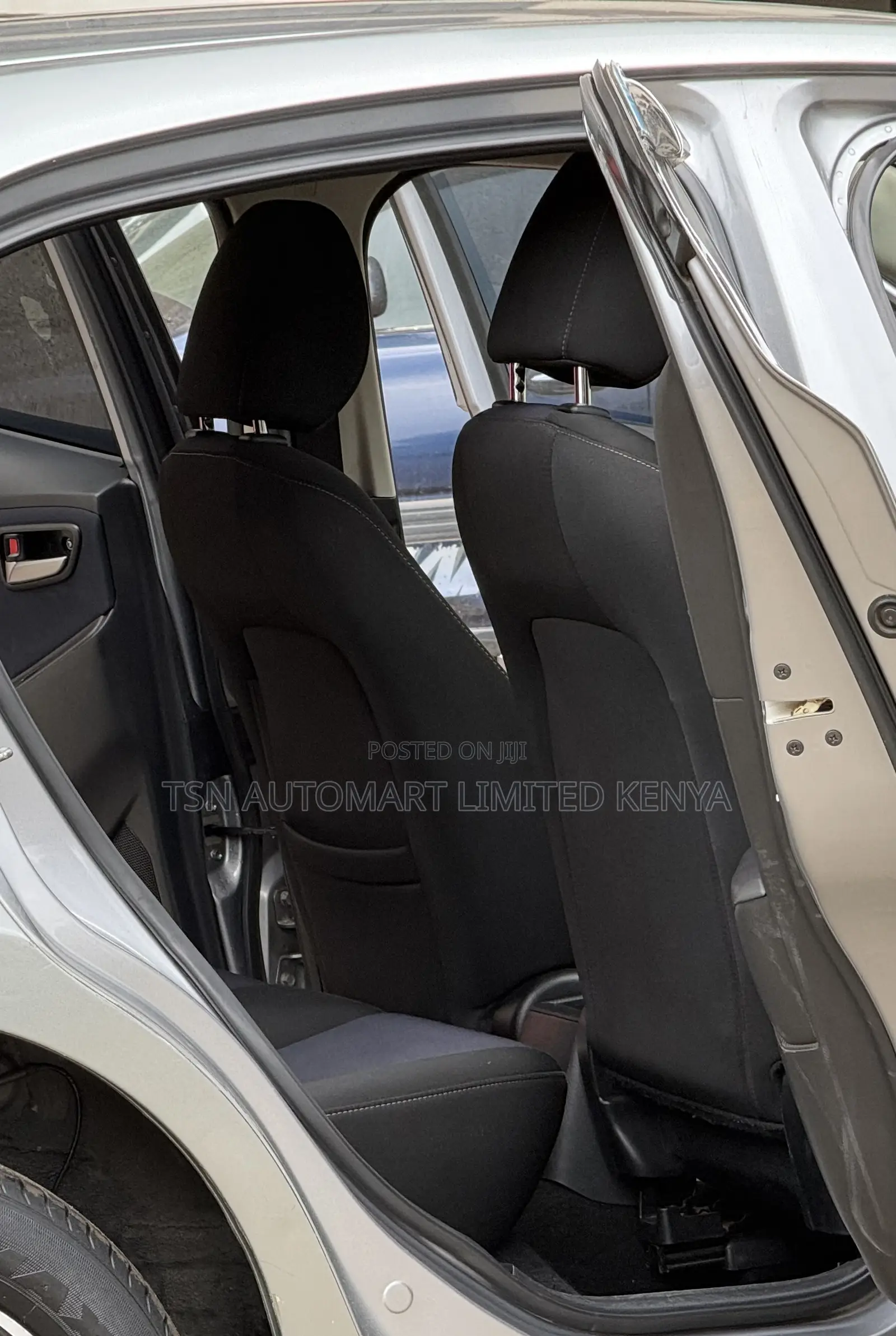 Mazda Demio 2016 Silver