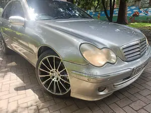 Mercedes-Benz C230 2004 Silver