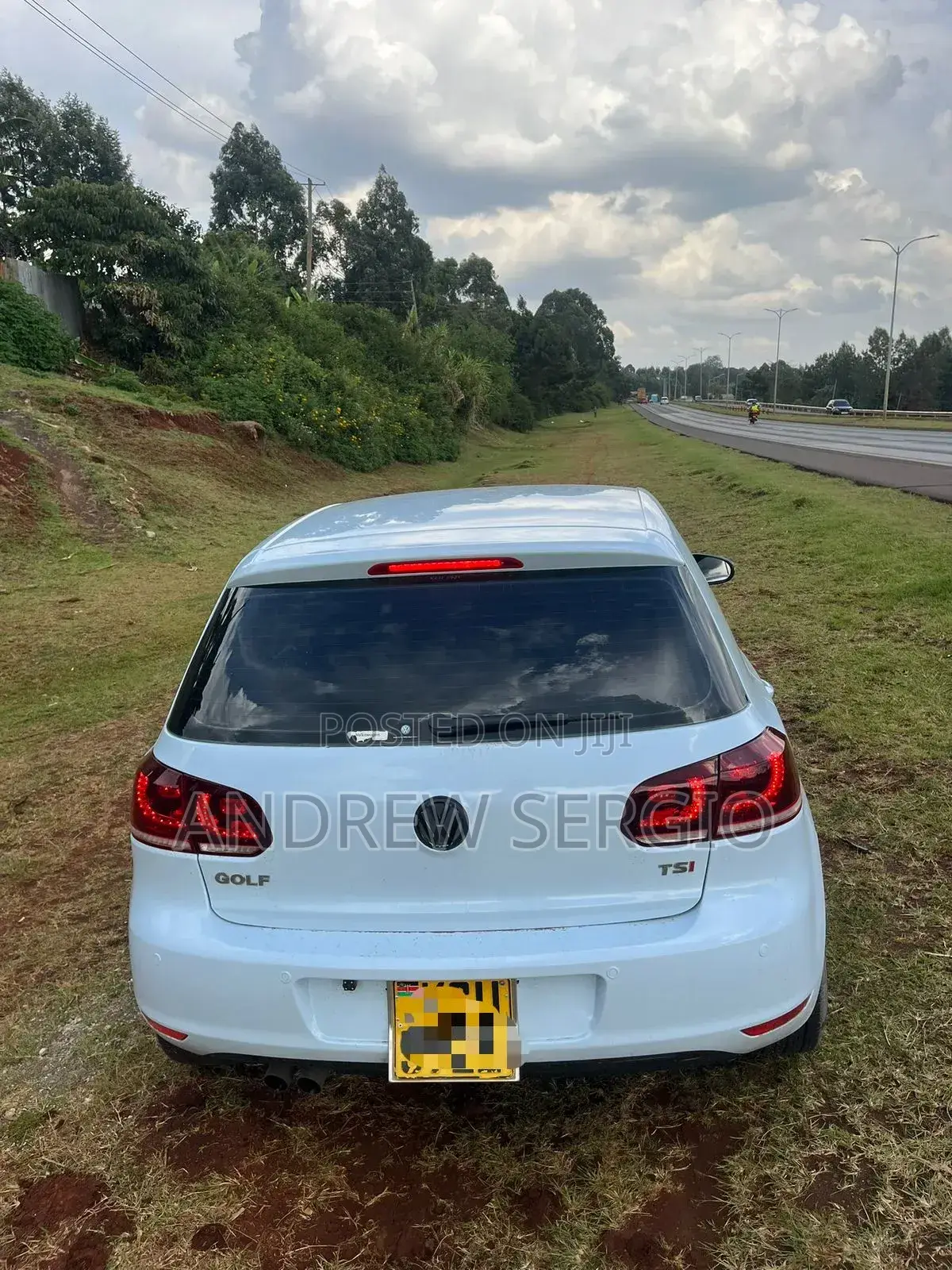 Volkswagen Golf 2012 White