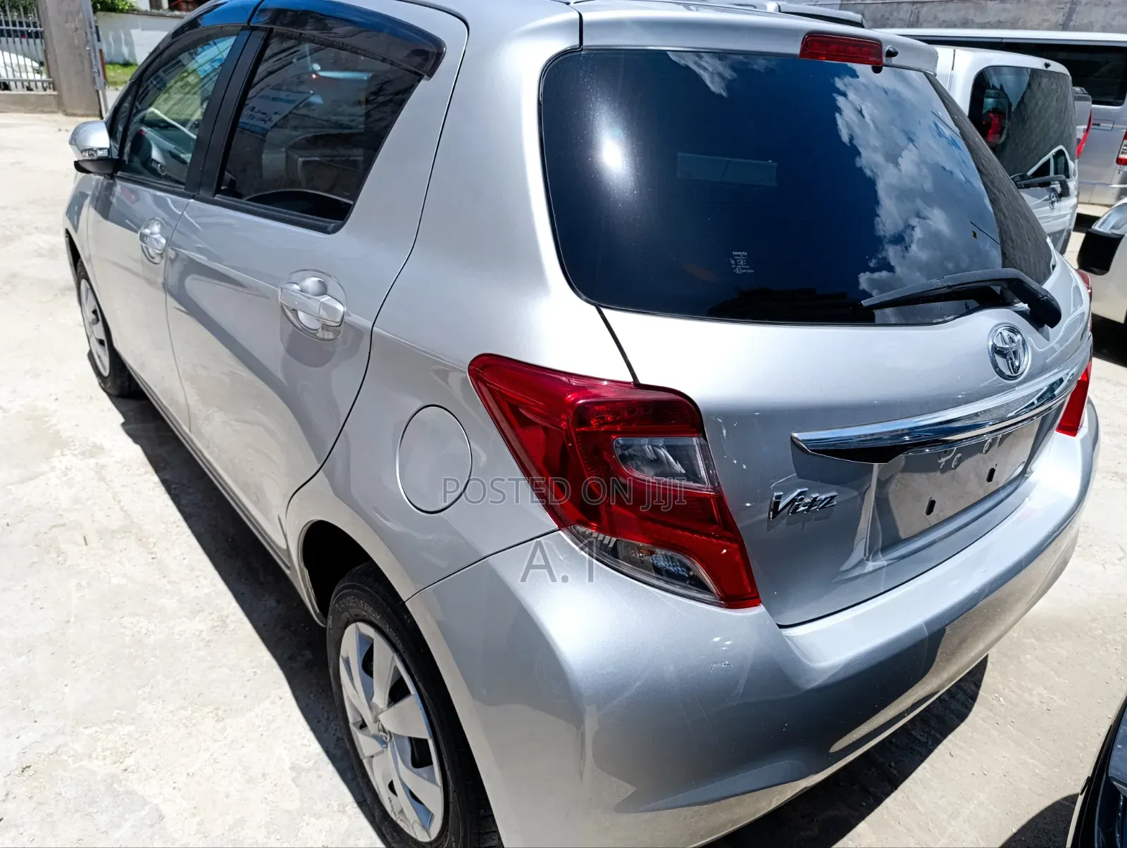 Toyota Vitz 2019 Silver