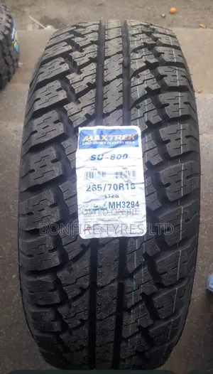 265/70r16 Maxtrek Tire