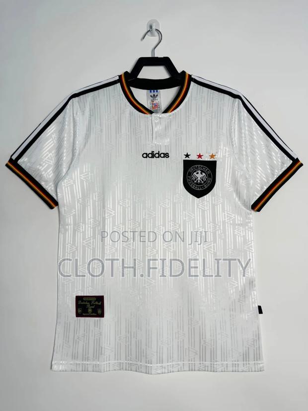 Germany Homekit 1996 Retro Jersey. - main view