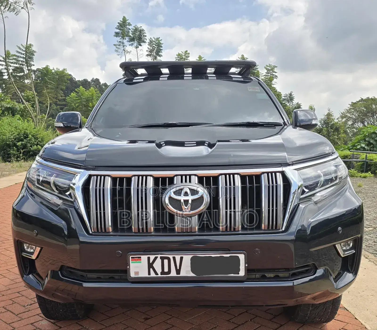 Toyota Land Cruiser Prado 2010 Black
