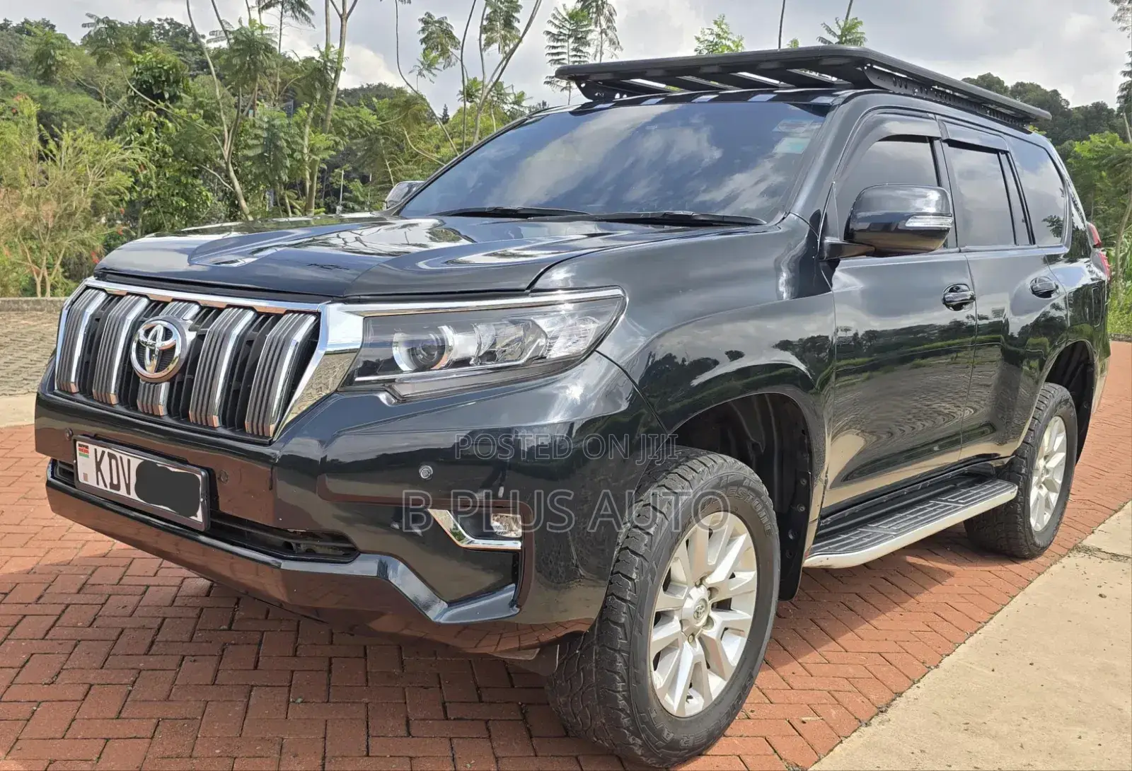 Toyota Land Cruiser Prado 2010 Black