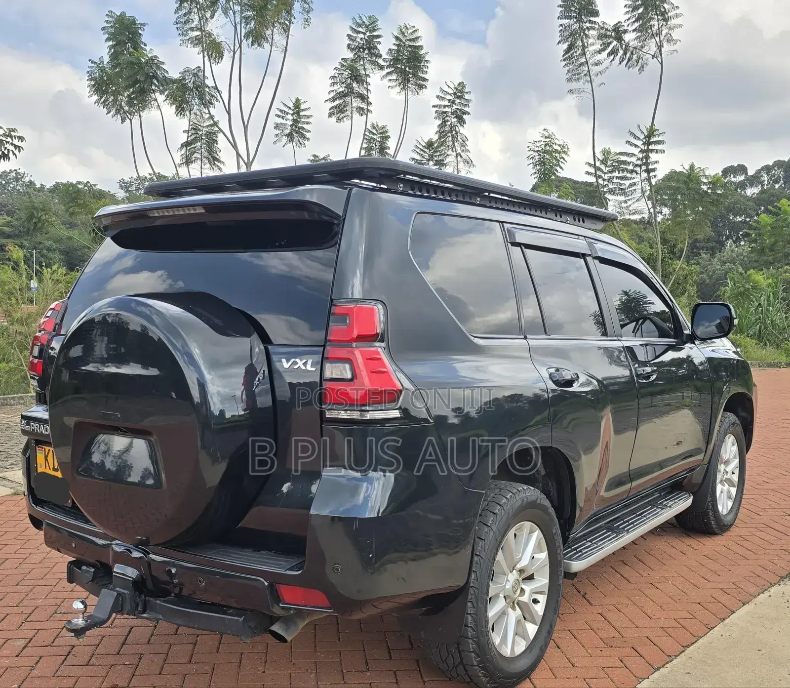 Toyota Land Cruiser Prado 2010 Black