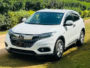 Honda Vezel 1.5 Hybrid 2WD 2019 White