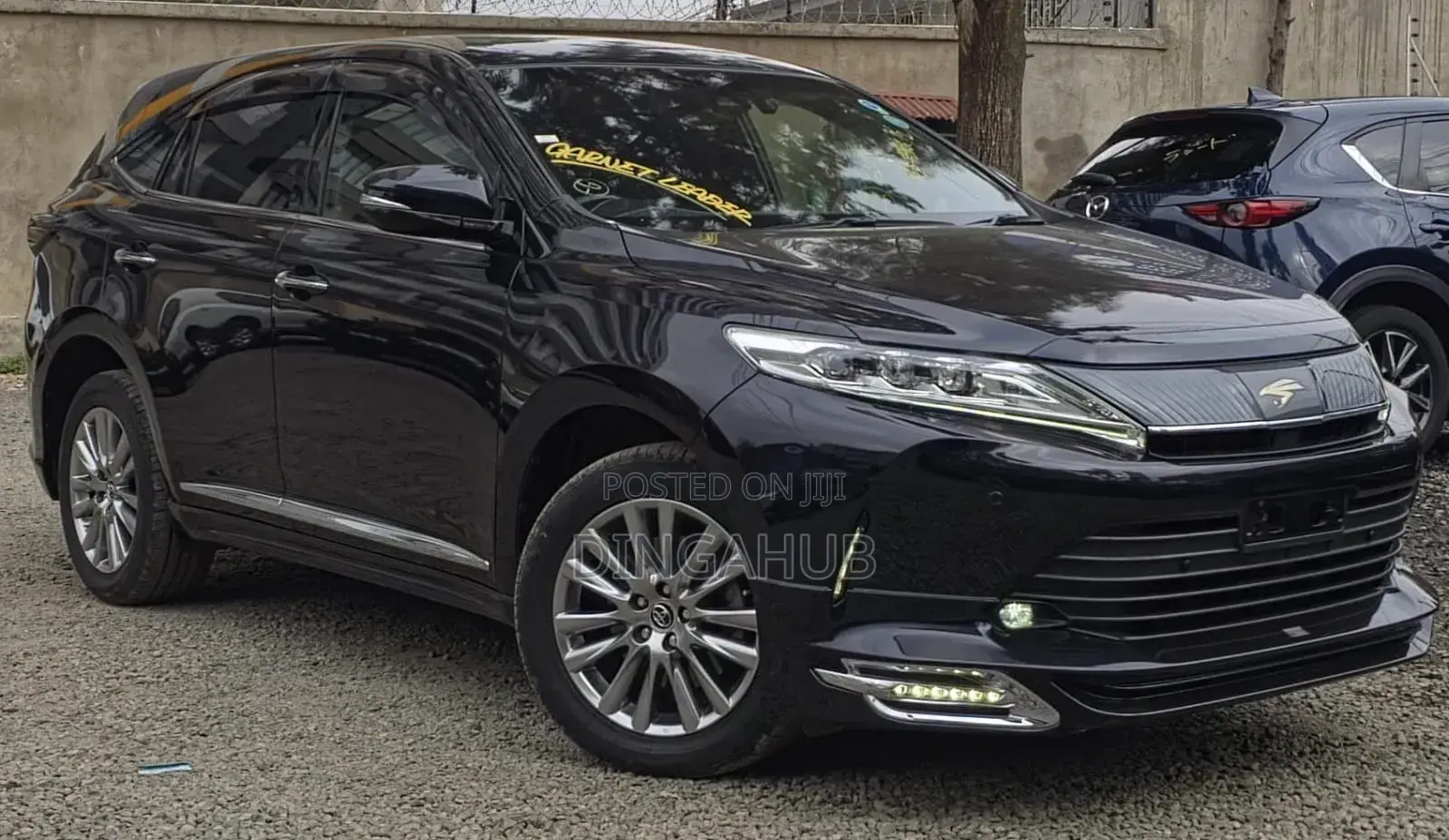 Toyota Harrier 2.0 2019 Black
