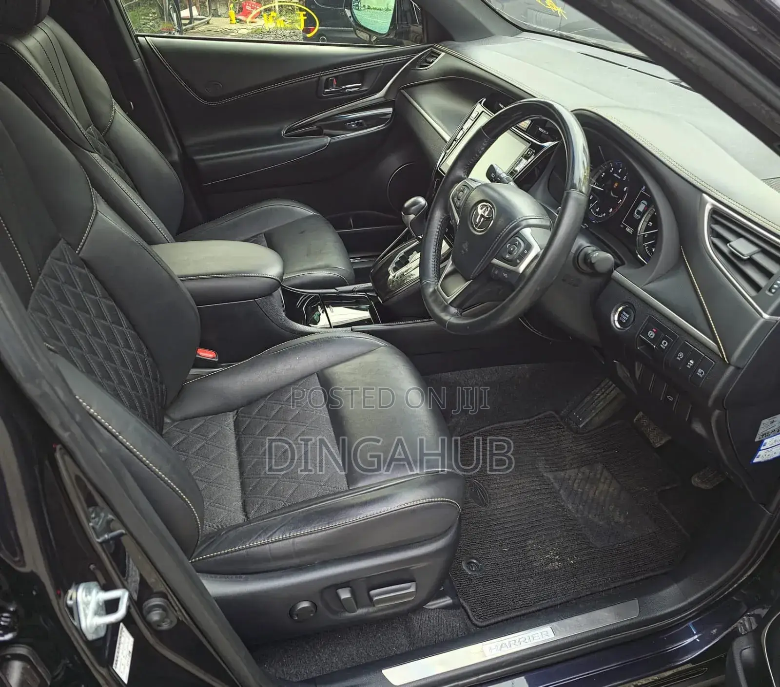 Toyota Harrier 2.0 2019 Black