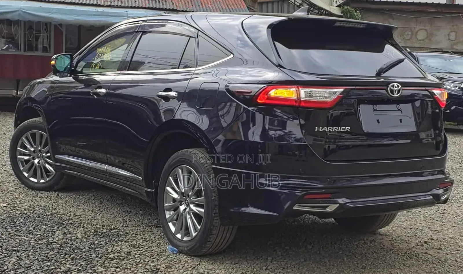 Toyota Harrier 2.0 2019 Black