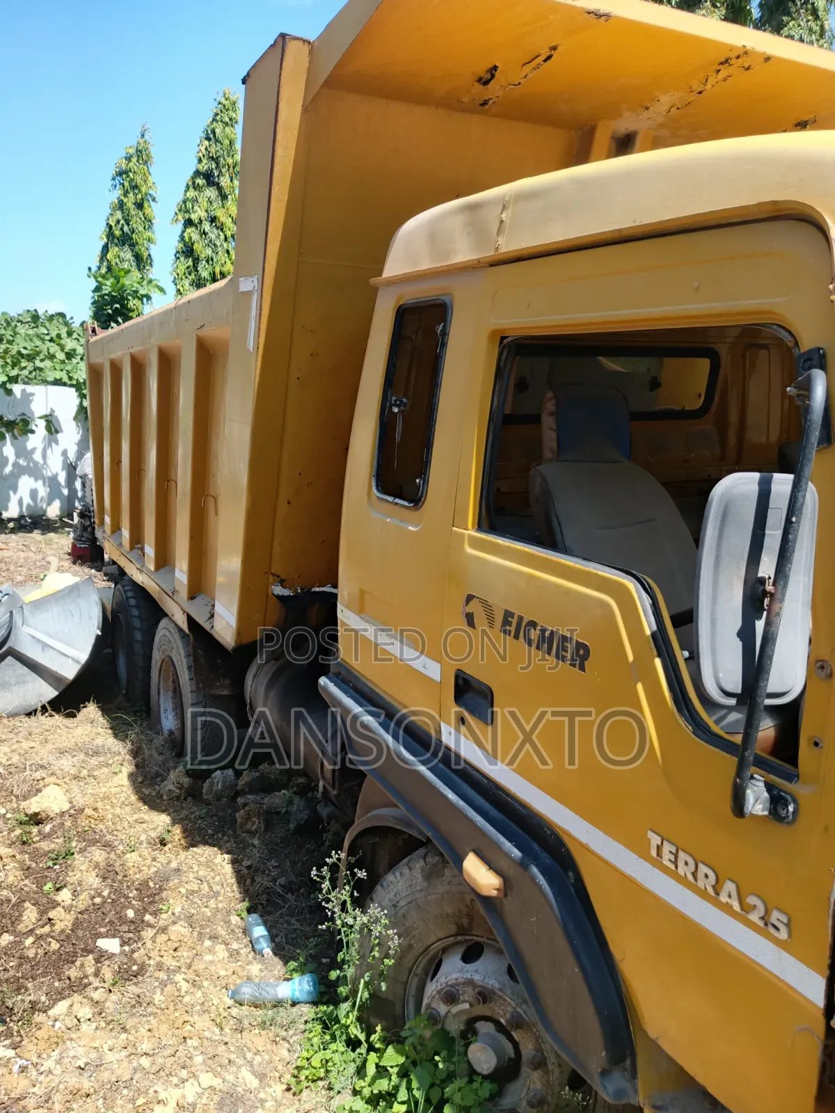 Eicher Terra 25