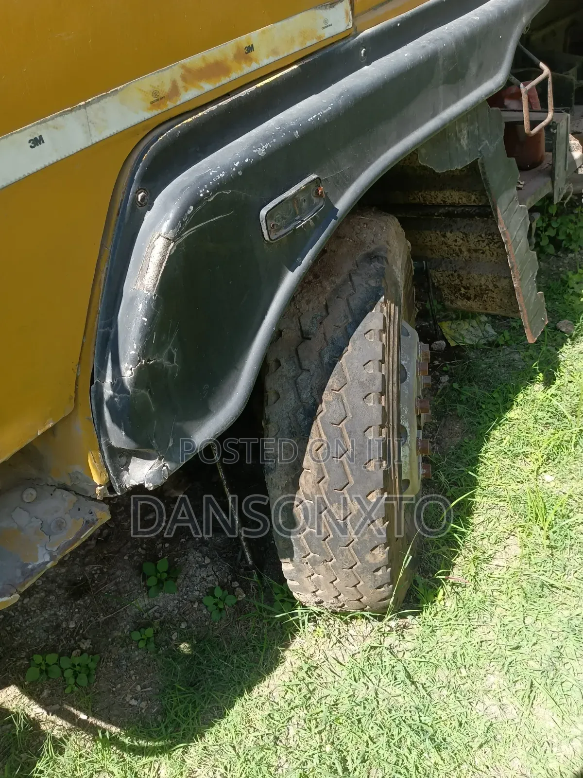 Eicher Terra 25