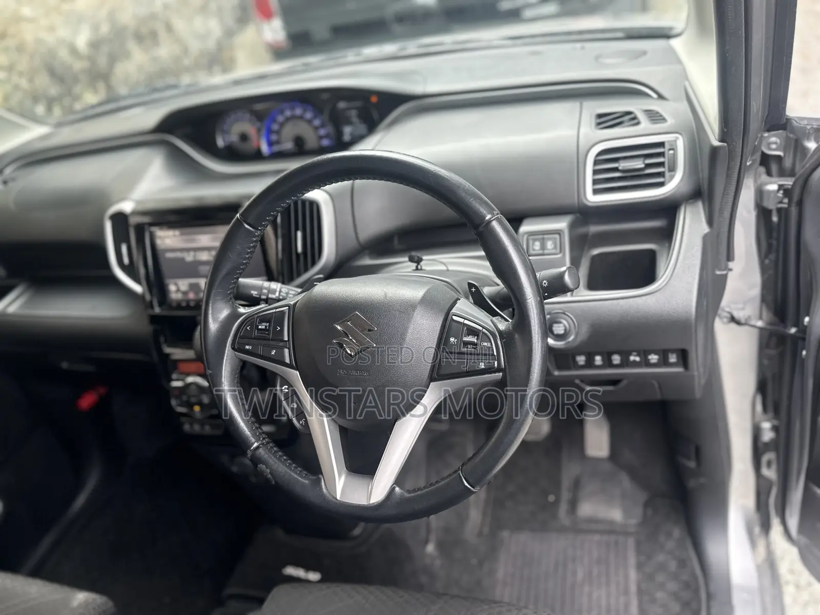 Suzuki Solio Bandit Hybrid MV 2019 Gray