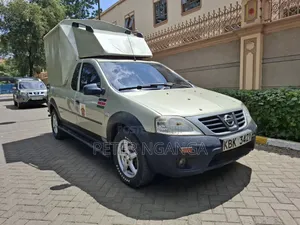 Nissan NP200 2010 Gold