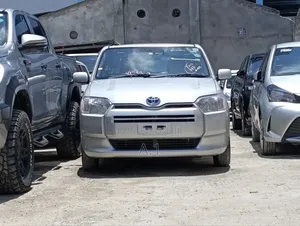 Toyota Succeed 2019 Silver